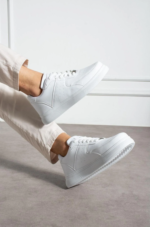 Beyaz Metal Aksesuarlı Erkek Sneaker Ayakkabı | VIVAROE - Görsel 3